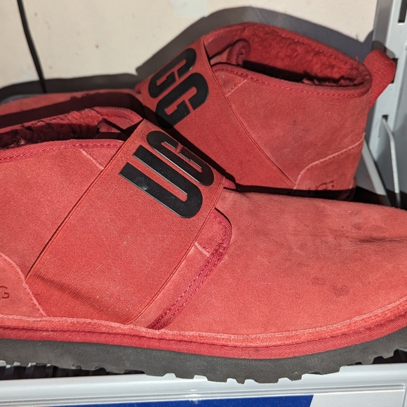 Ugg Boots - Picture 2 of 5